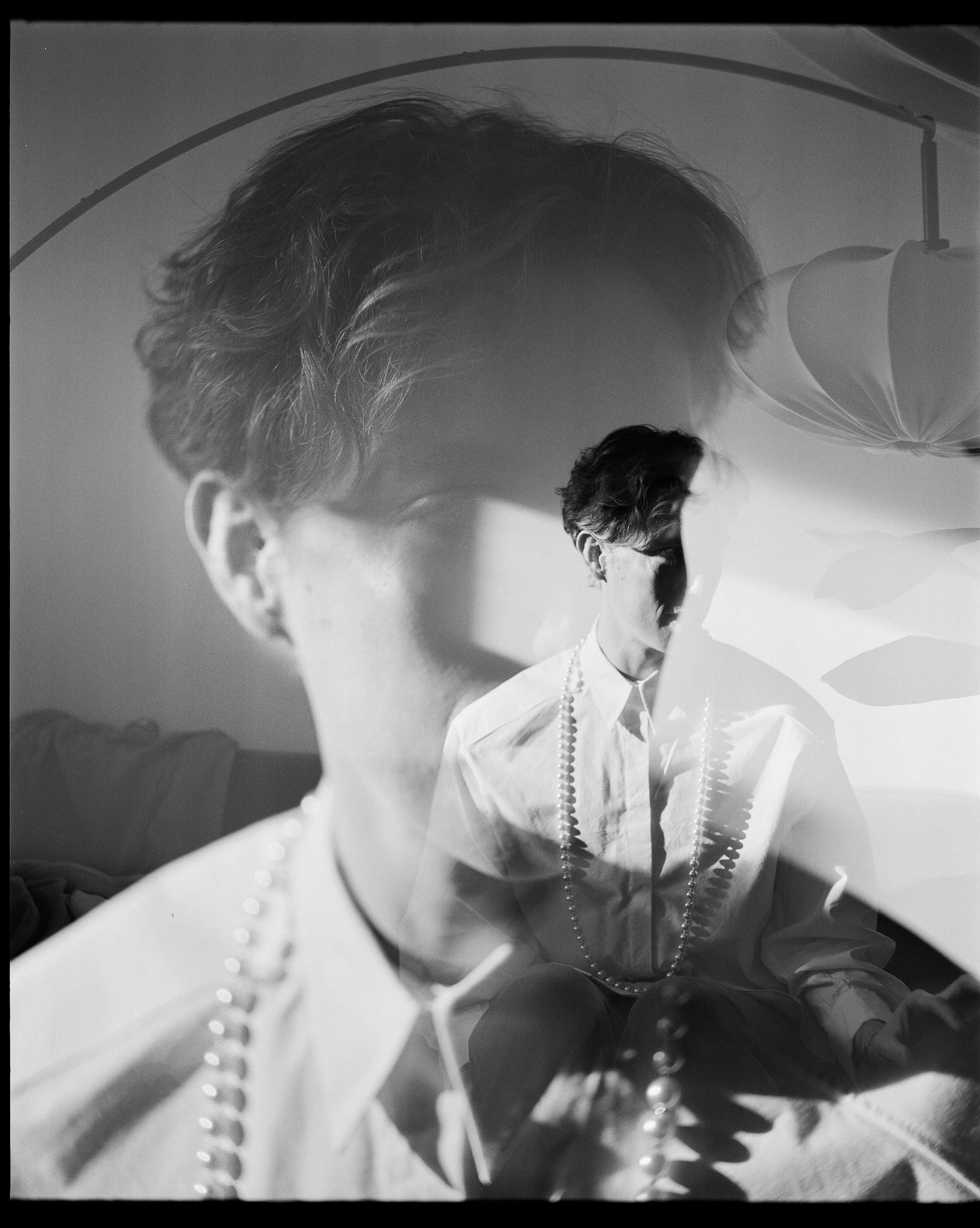 Scrolling selection of images 1